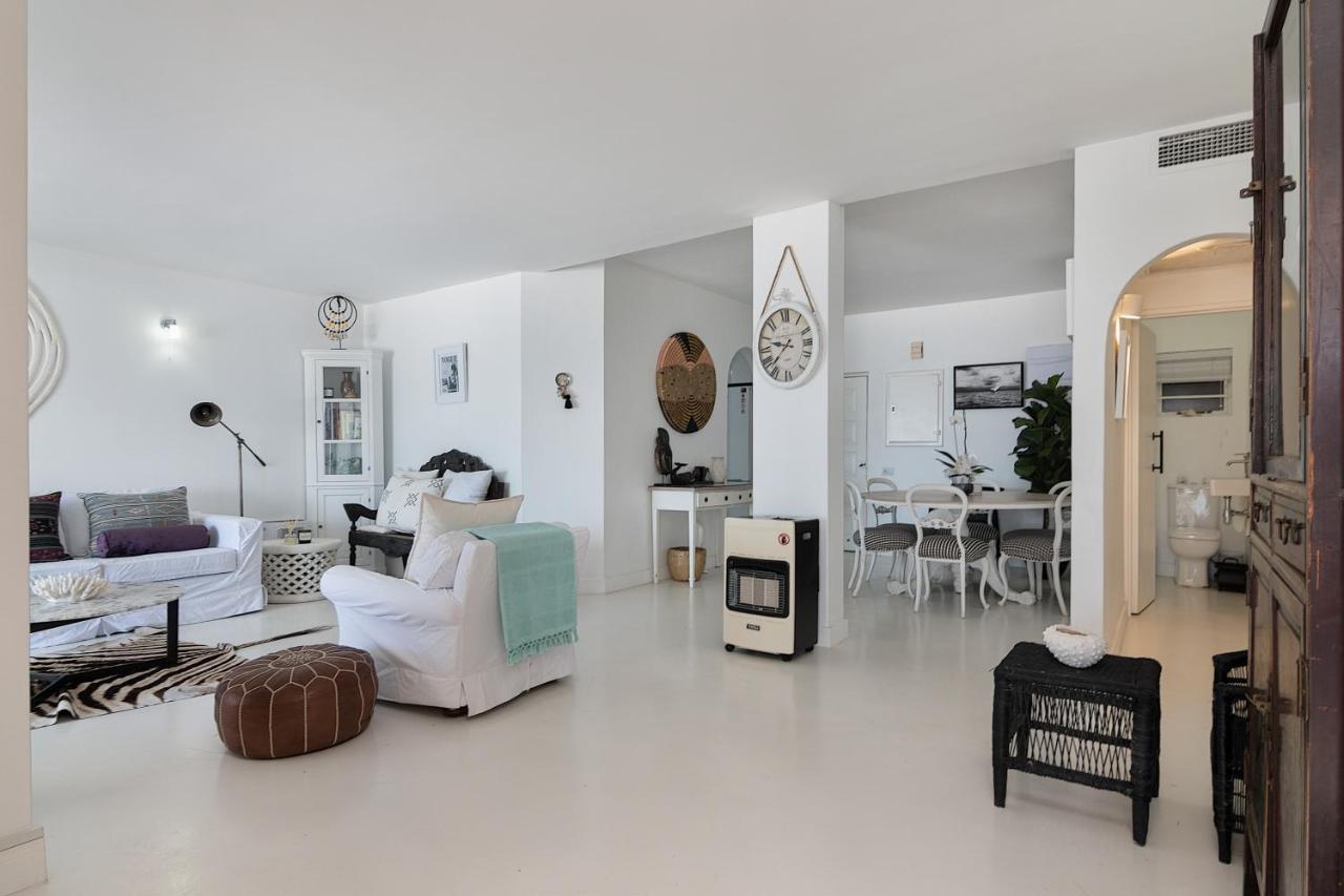 Apartment Santorini Perissa 16 - Family Only *