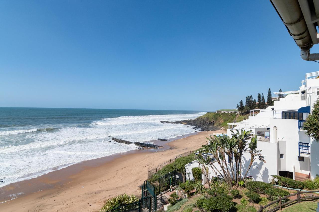 Santorini Perissa 16 - Family Only Apartment Ballito